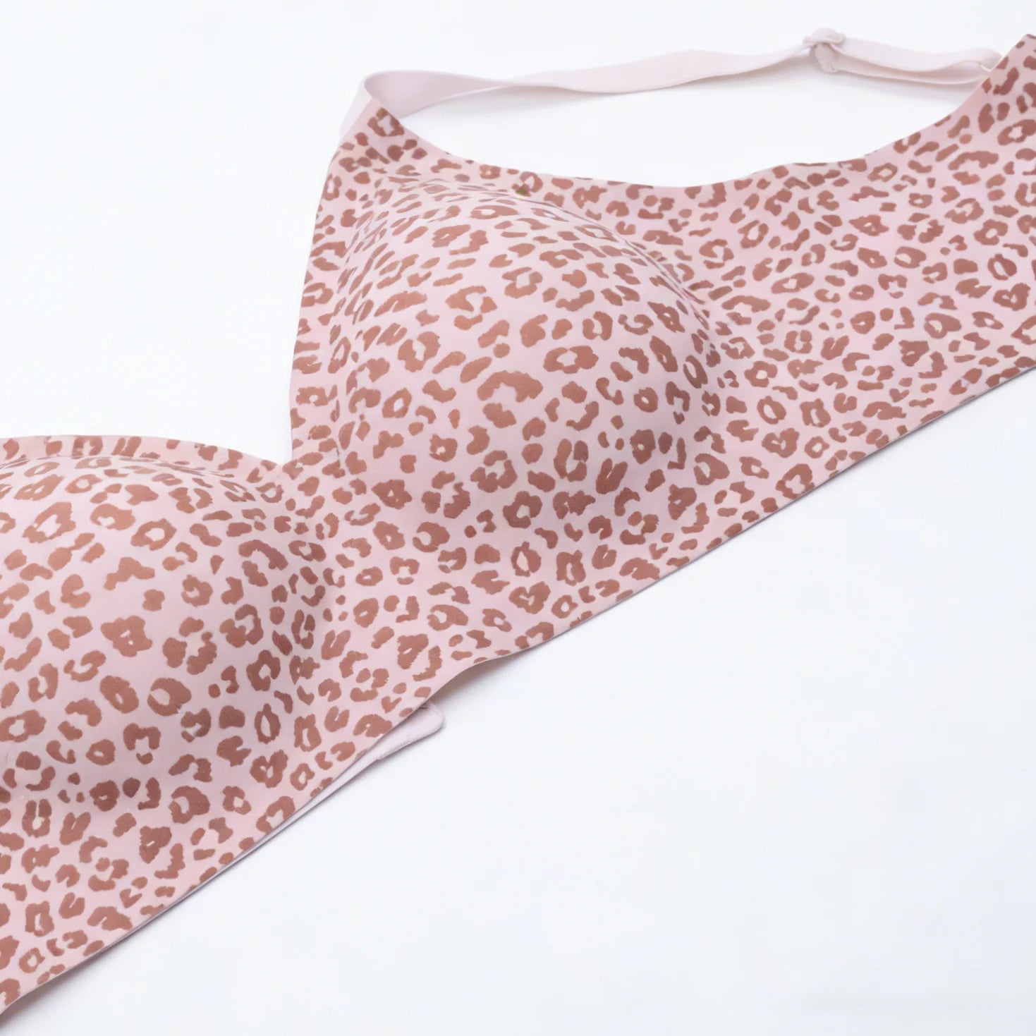 Women's Seamless Pink Leopard Print Bra Wire-Free Bra Full Cup Soft Thin Mold Support Breathable and Beauty Deep V Plus Up Bra Four Rows of Hooks